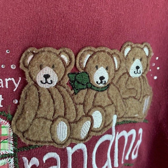 Vintage grandma sweatshirt Applique and fuzzy teddy bears
Simply the bearly best - Picture 3 of 7